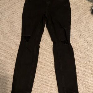 NWOT Old Navy BLACK High Rise Rockstar Super Skinny Distressed Jeans, size 8P